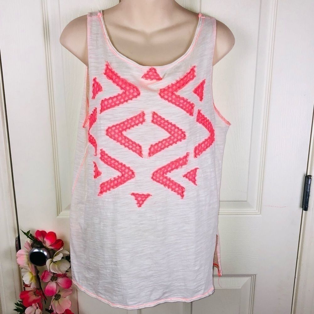 We the free deep v back tank top medium